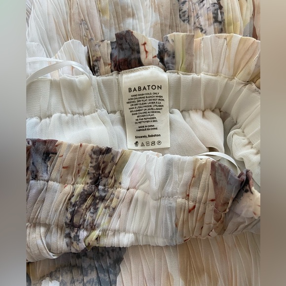 Babaton Gabriola midi skirt. Aritzia - Picture 5 of 5